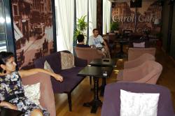 CAFENEA CAROL CAFE Bucuresti.JPG